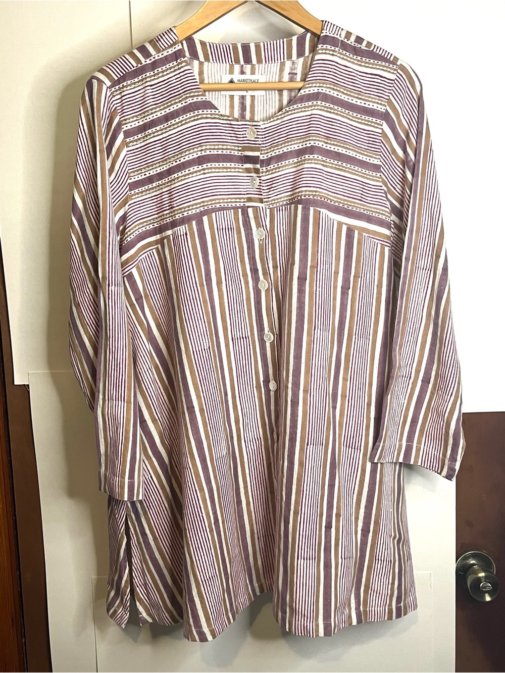 Marketplace Handwork of India Women’s Size L Striped Linen Blend Tunic Top